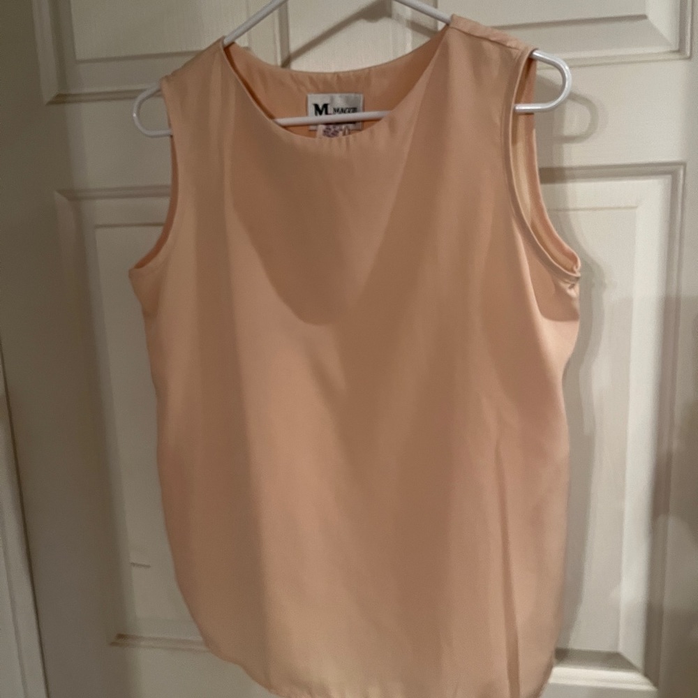 Maggie Sweet shell. Size small.